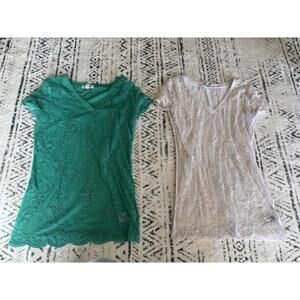 Aeropostale Women's Lace Short Sleeve V-Neck Tops, Size Small, Set of 2
